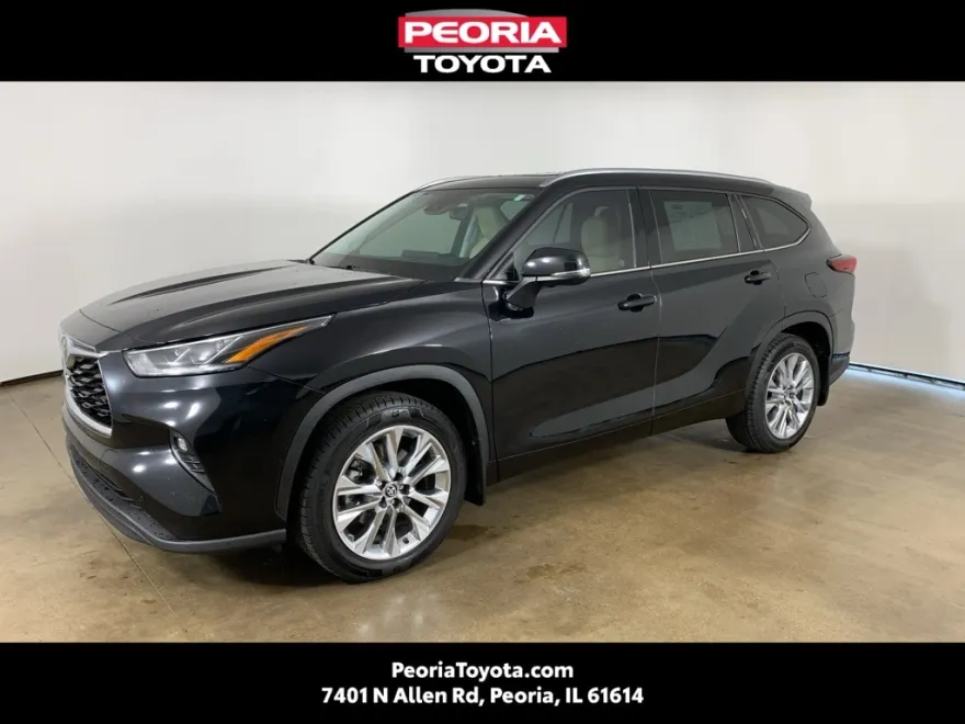 2023 Toyota Highlander Limited photo 1