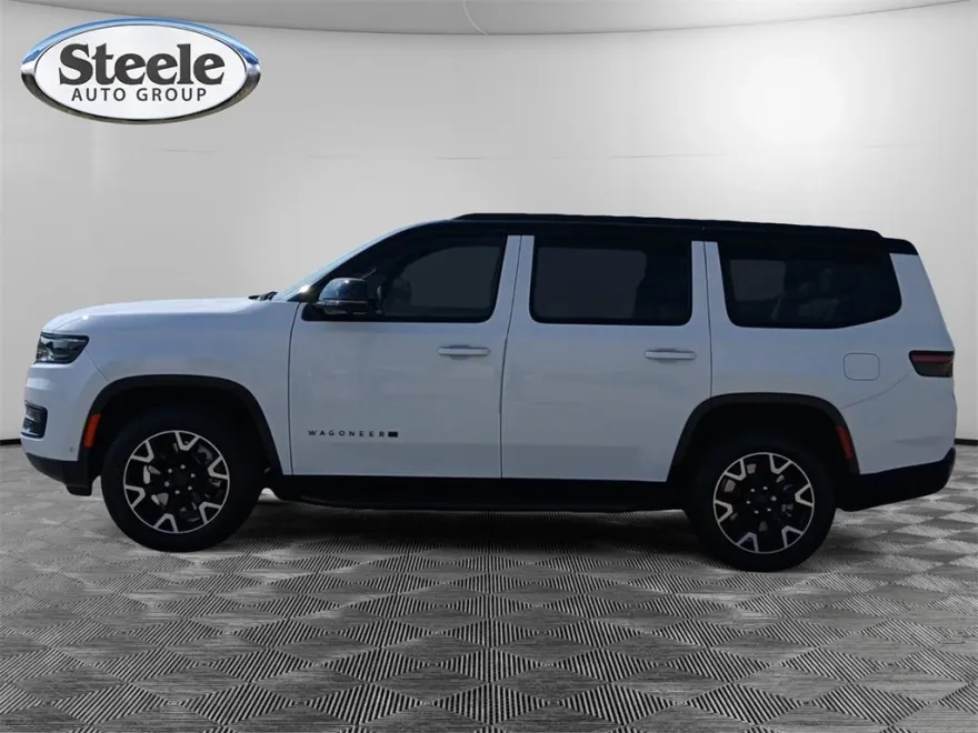 2025 Jeep Wagoneer Overland photo 1