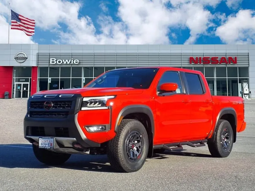 2025 Nissan Frontier PRO-4X photo 1
