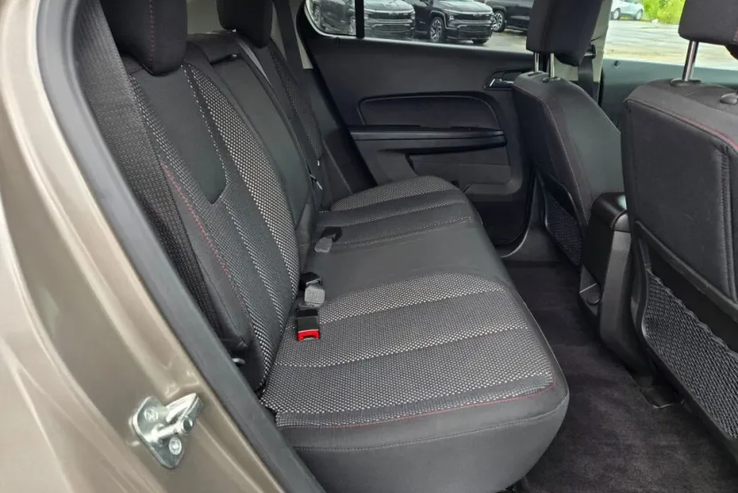 2012 Chevrolet Equinox photo 1
