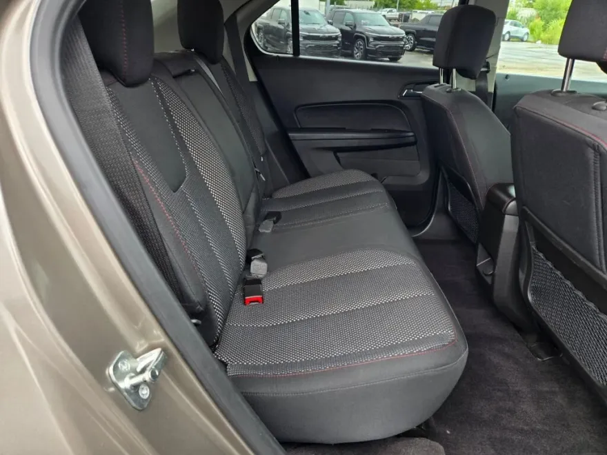 2012 Chevrolet Equinox photo 1