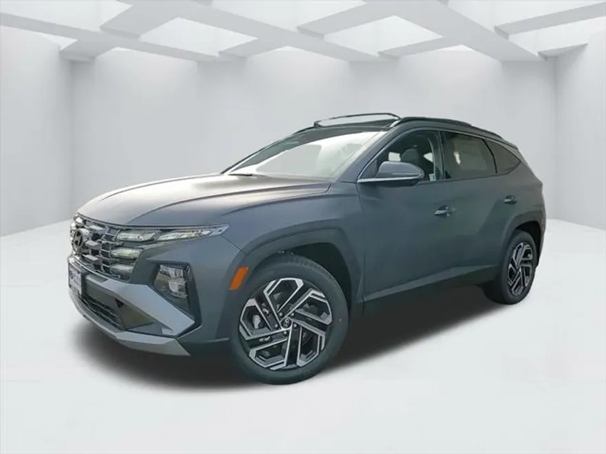 2025 Hyundai Tucson Limited photo 1