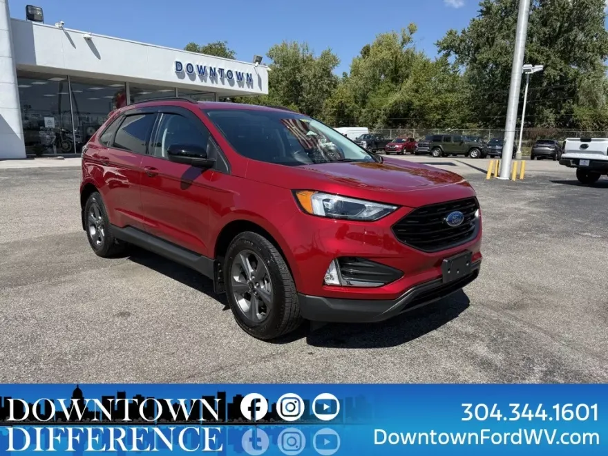 2023 Ford Edge SEL photo 1