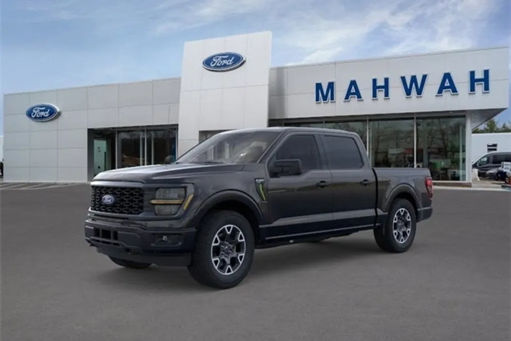 2025 Ford F-150 STX photo 1