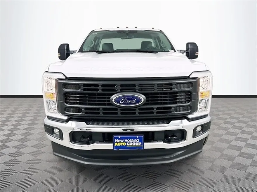 2026 Ford F-350 XL photo 1
