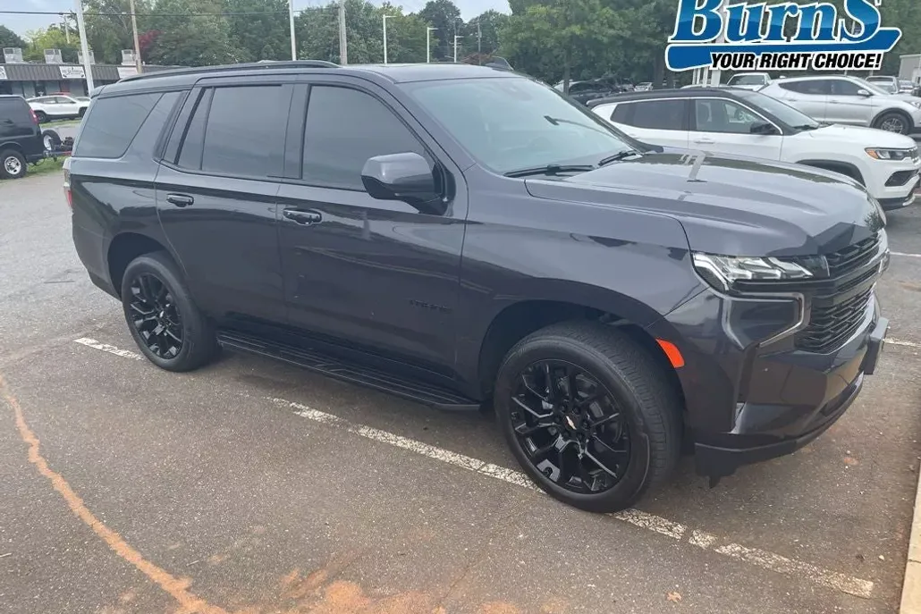 2023 Chevrolet Tahoe RST photo 1