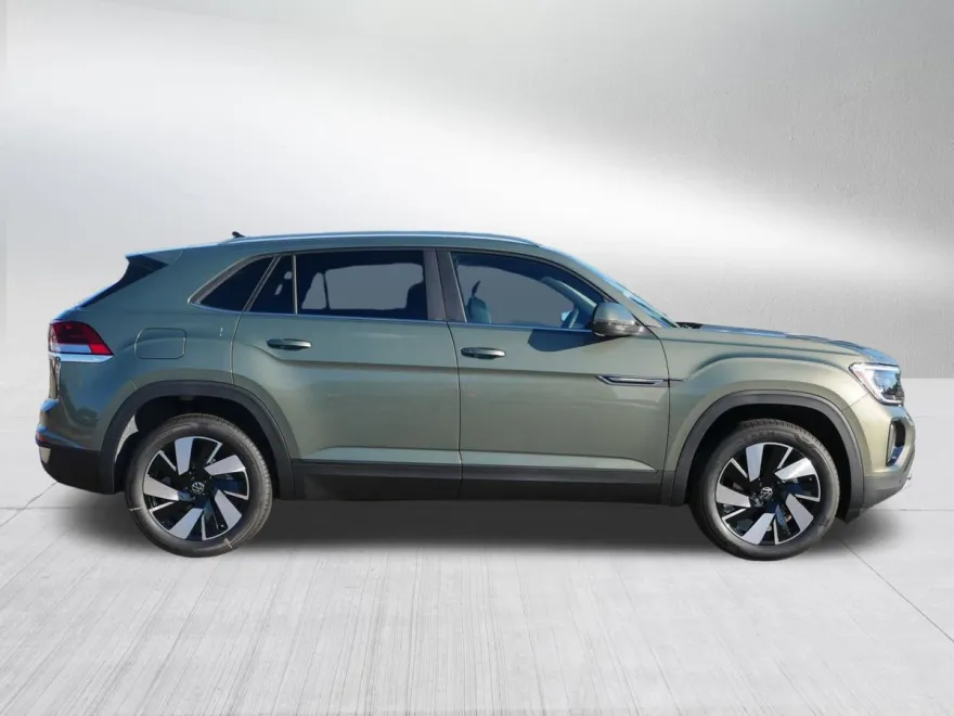 2026 Volkswagen Atlas Cross Sport SE Technology photo 1