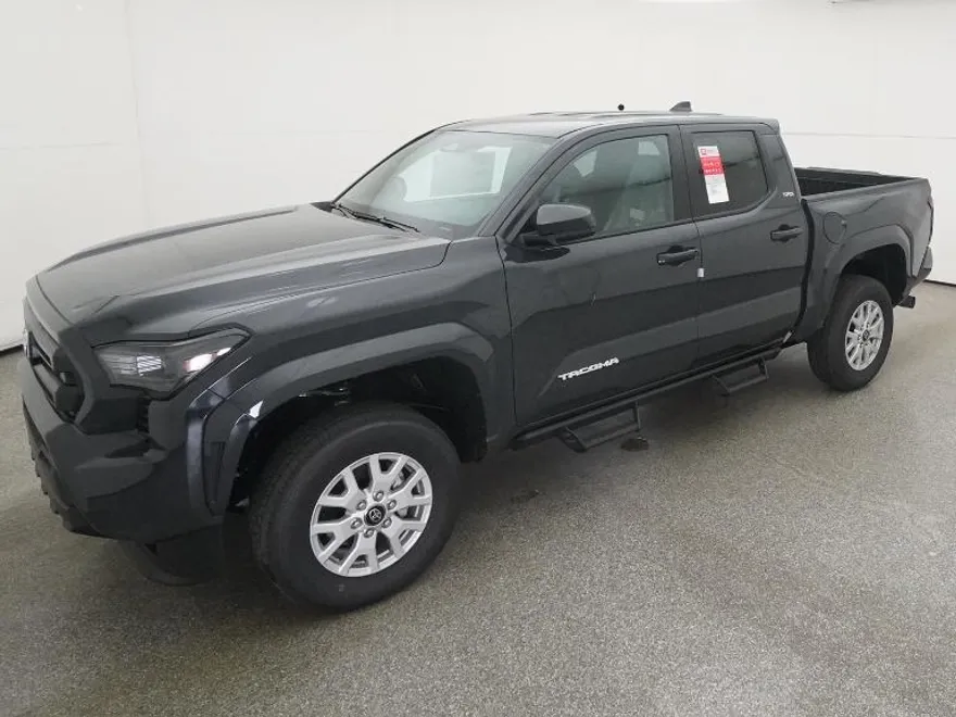2025 Toyota Tacoma SR5 4x4 Double Cab photo 1
