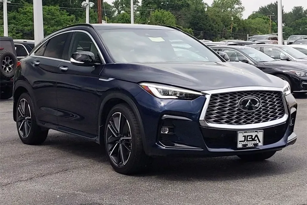 2022 Infiniti QX55 Essential photo 1