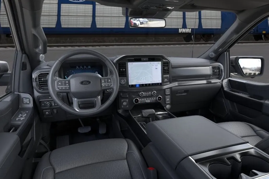 2025 Ford F-150 Lariat photo 1