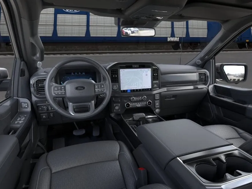 2025 Ford F-150 Lariat photo 1