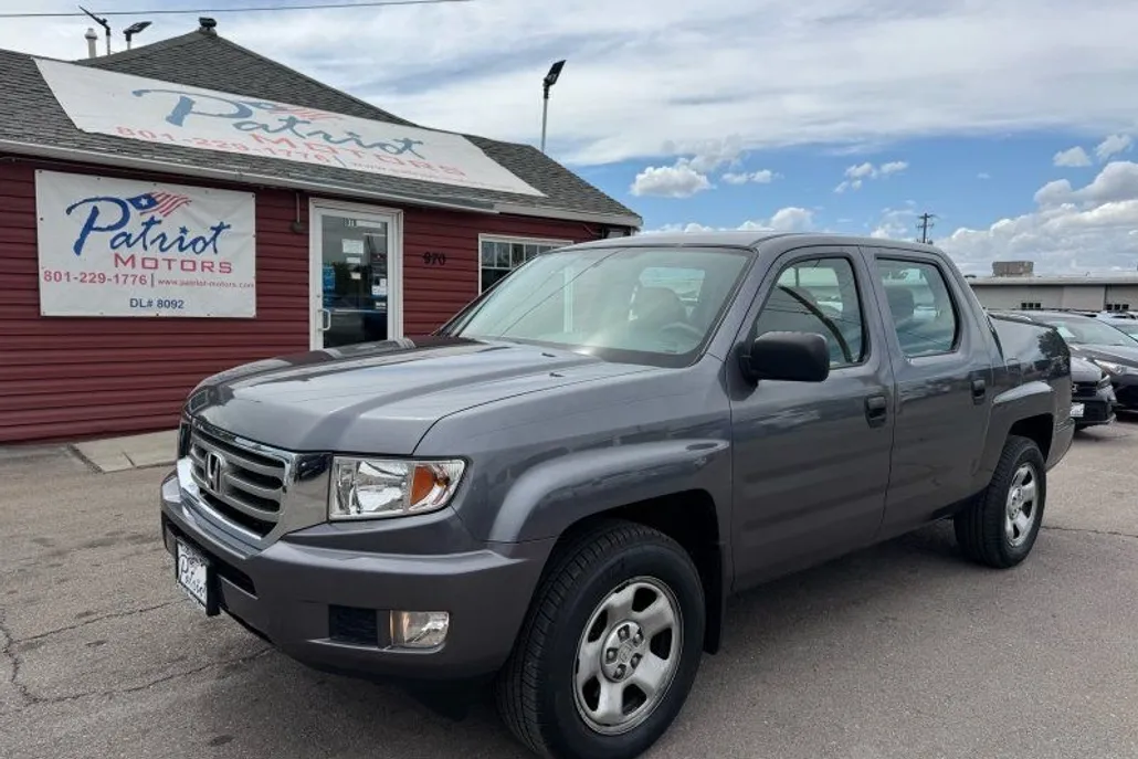 2014 Honda Ridgeline RT photo 1