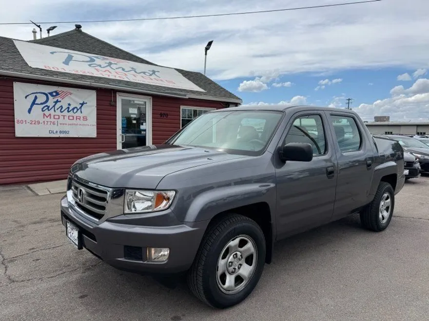 2014 Honda Ridgeline RT photo 1
