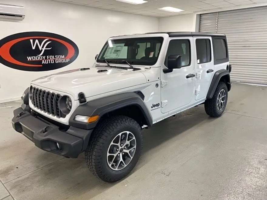 2025 Jeep Wrangler Sport S photo 1