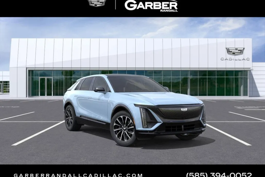 2025 Cadillac Lyriq Sport photo 1