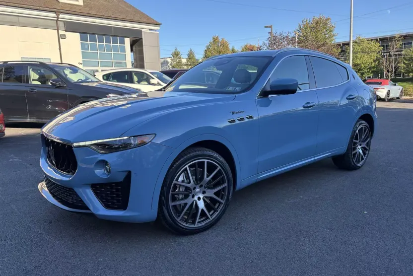 2022 Maserati Levante Modena photo 1