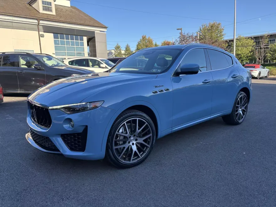 2022 Maserati Levante Modena photo 1