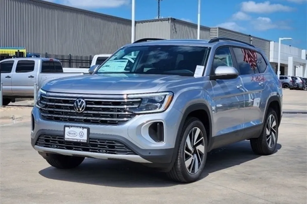 2024 Volkswagen Atlas SE Technology photo 1