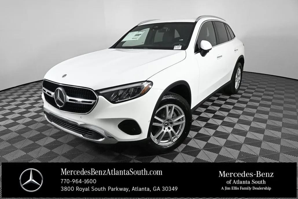 2025 Mercedes Benz GLC 300 4MATIC photo 1