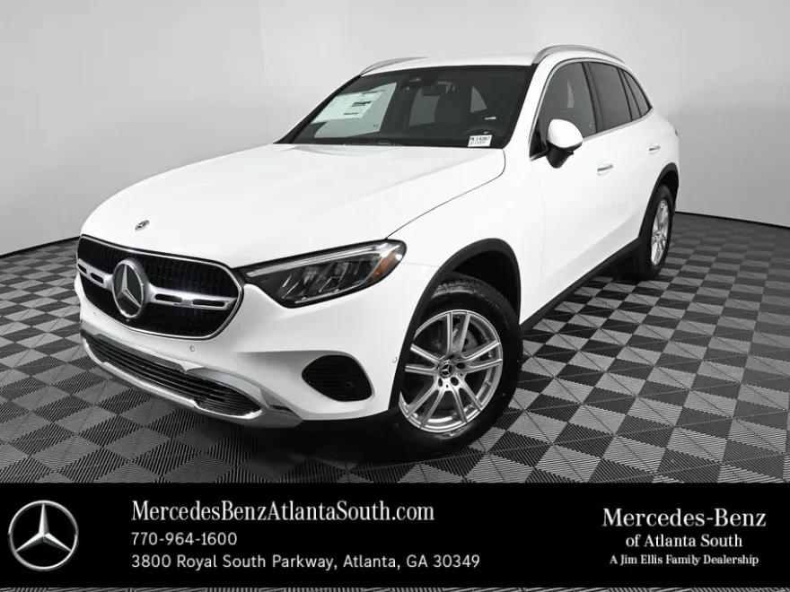 2025 Mercedes Benz GLC 300 4MATIC photo 1