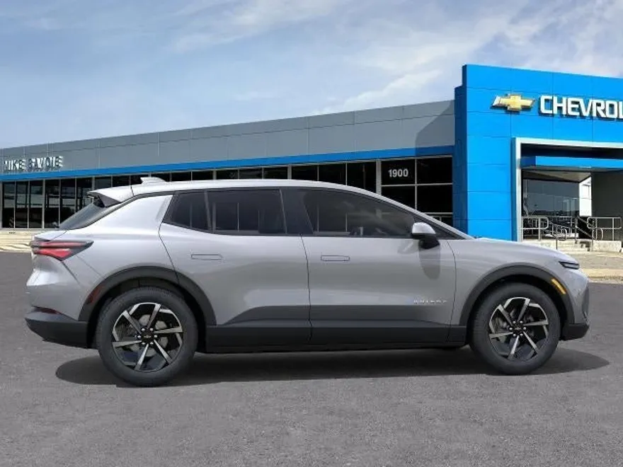 2026 Chevrolet Equinox EV 1LT photo 1