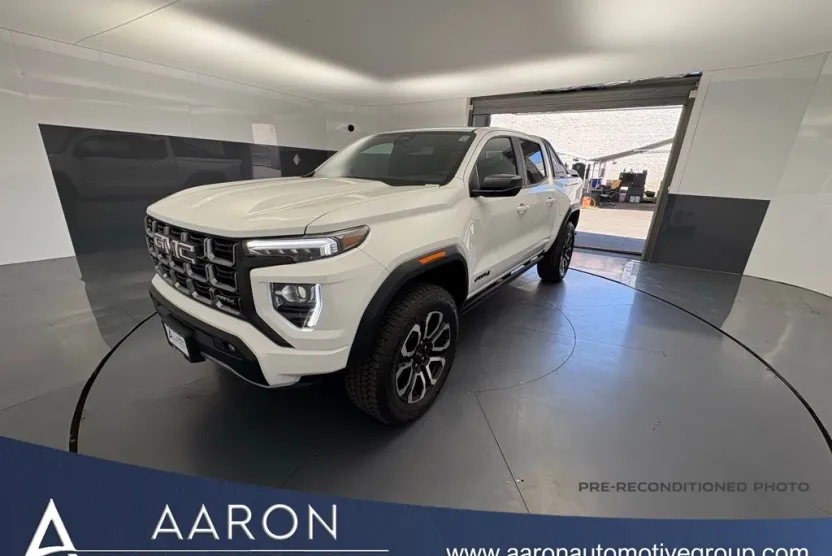 2025 Gmc Canyon AT4 photo 1