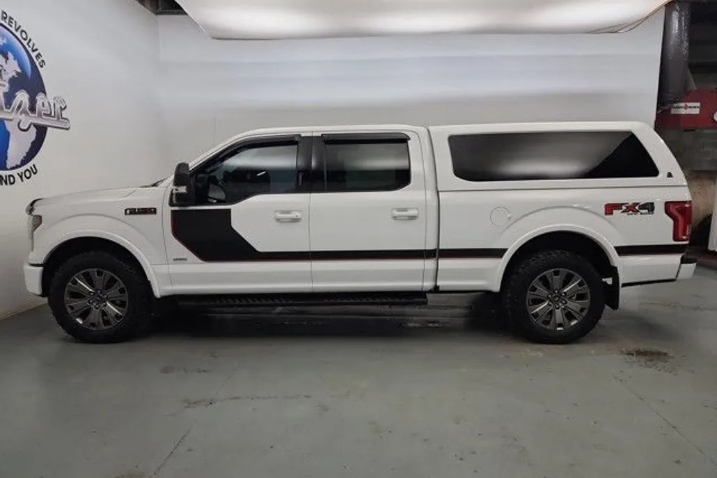 2016 Ford F-150 XLT photo 1