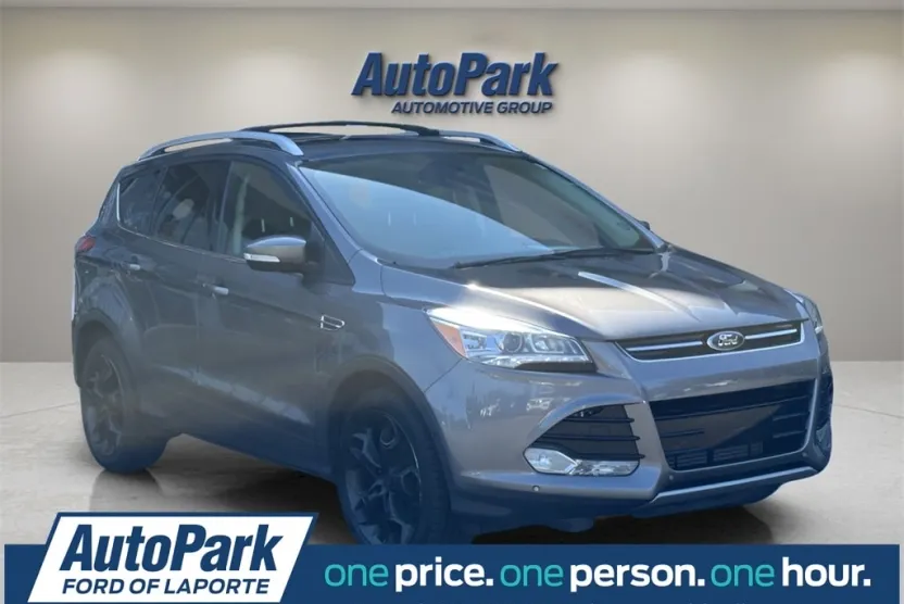 2014 Ford Escape Titanium photo 1