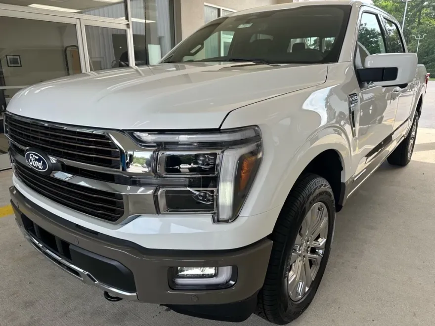 2025 Ford F-150 King Ranch photo 1