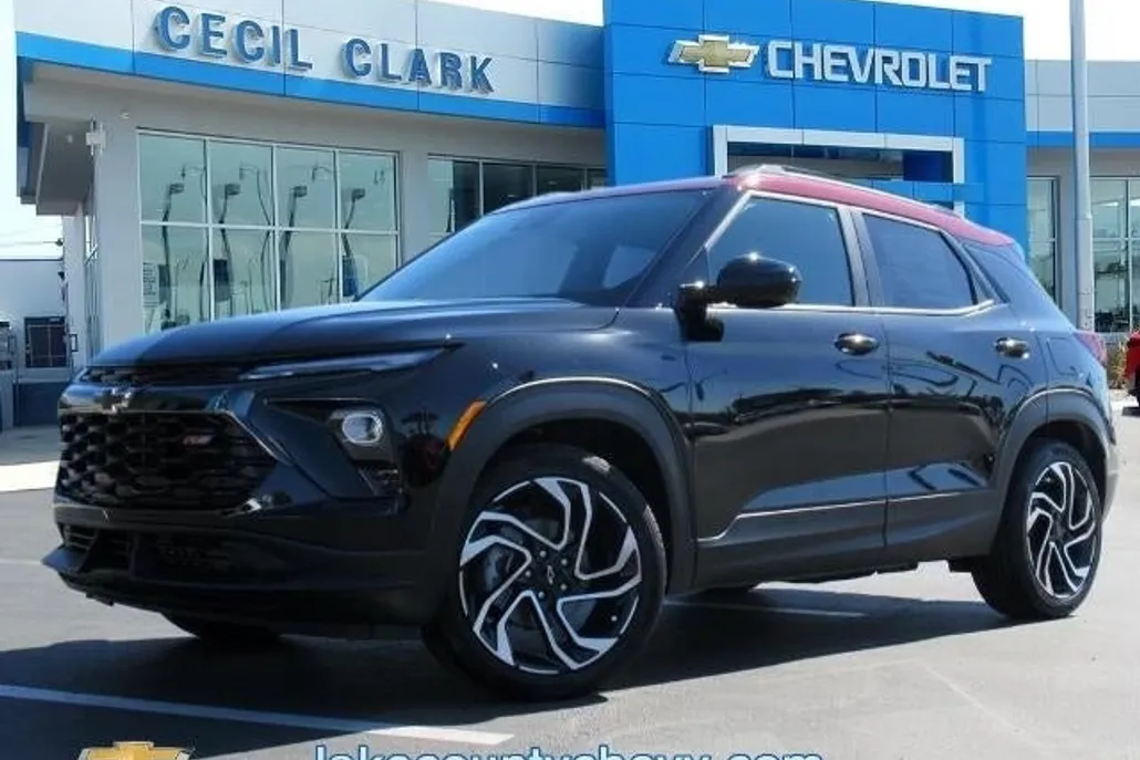 2025 Chevrolet Trailblazer RS photo 1