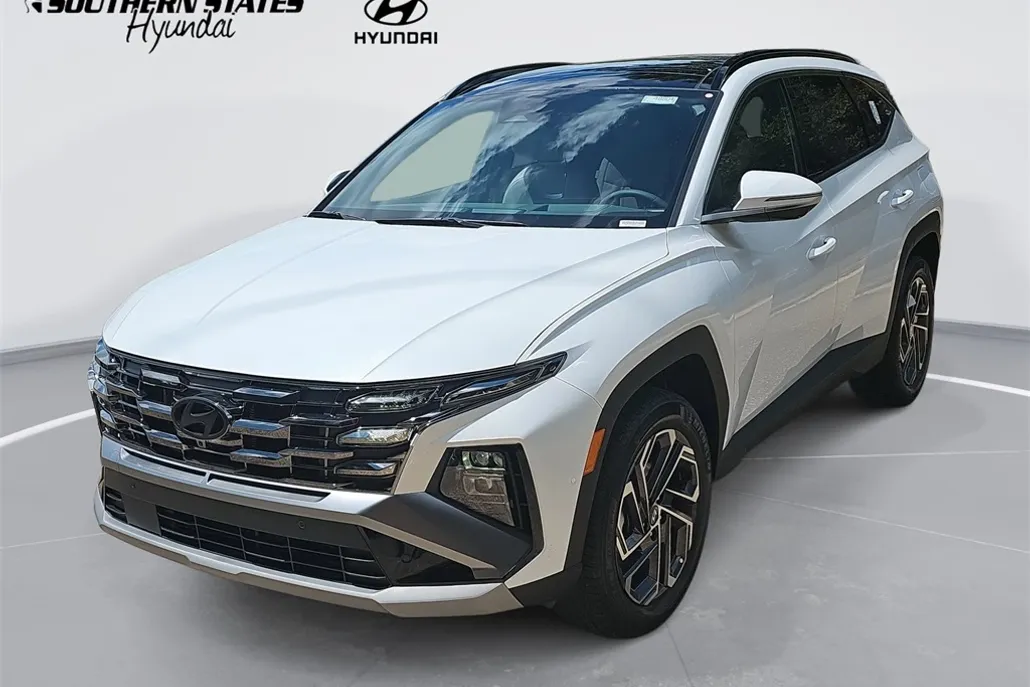 2025 Hyundai Tucson Hybrid Limited photo 1