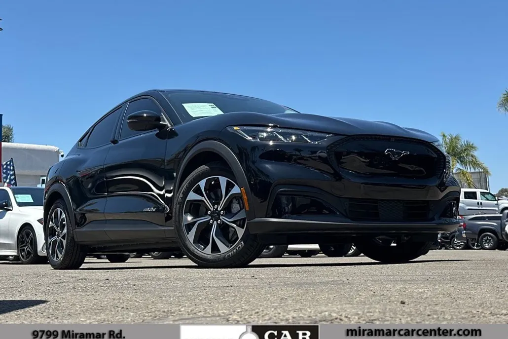 2024 Ford Mustang Mach-E Select photo 1