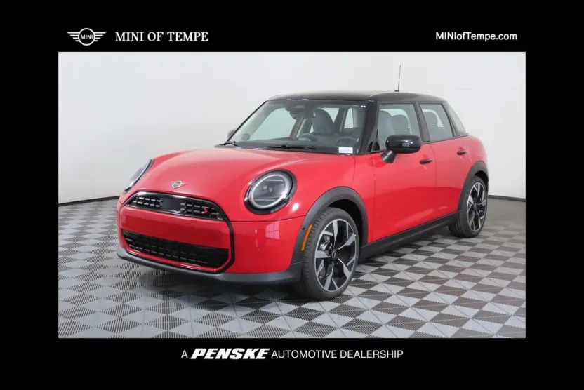 2025 Mini Cooper 4 Door Hardtop Signature photo 1