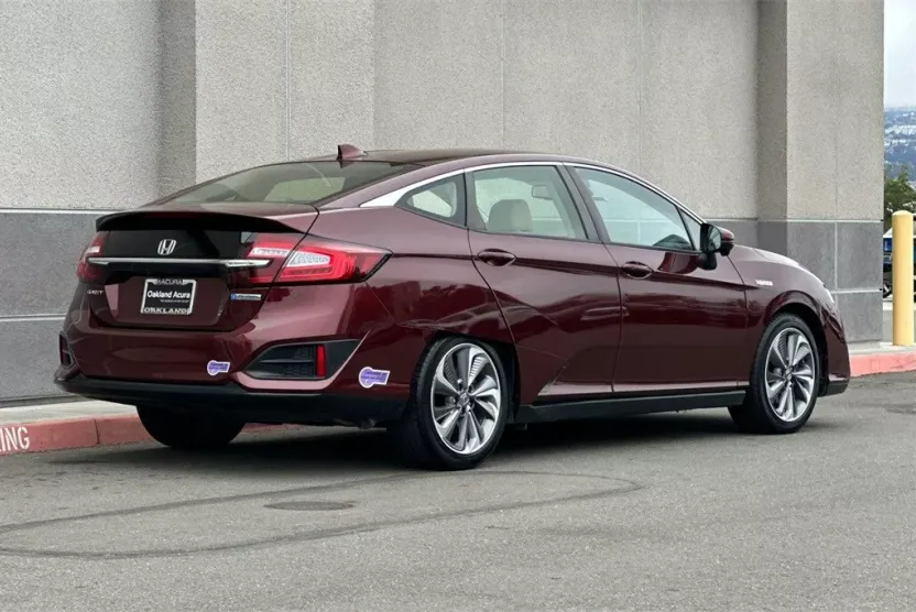 2018 Honda Clarity Plug-In Hybrid photo 1
