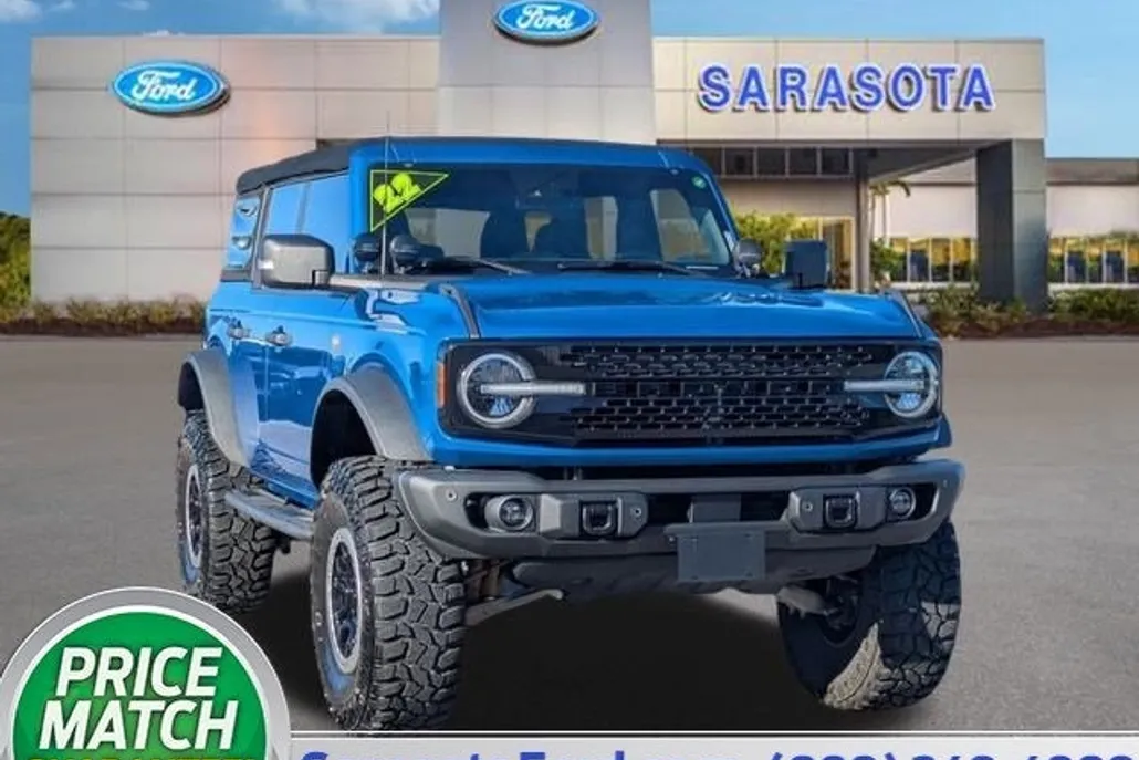 2022 Ford Bronco Badlands photo 1