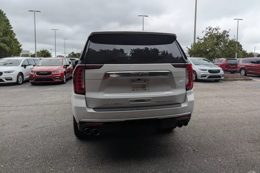 2023 Gmc Yukon Denali photo 1