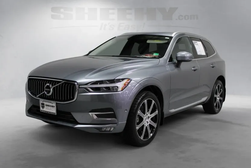 2021 Volvo XC60 T5 Inscription photo 1
