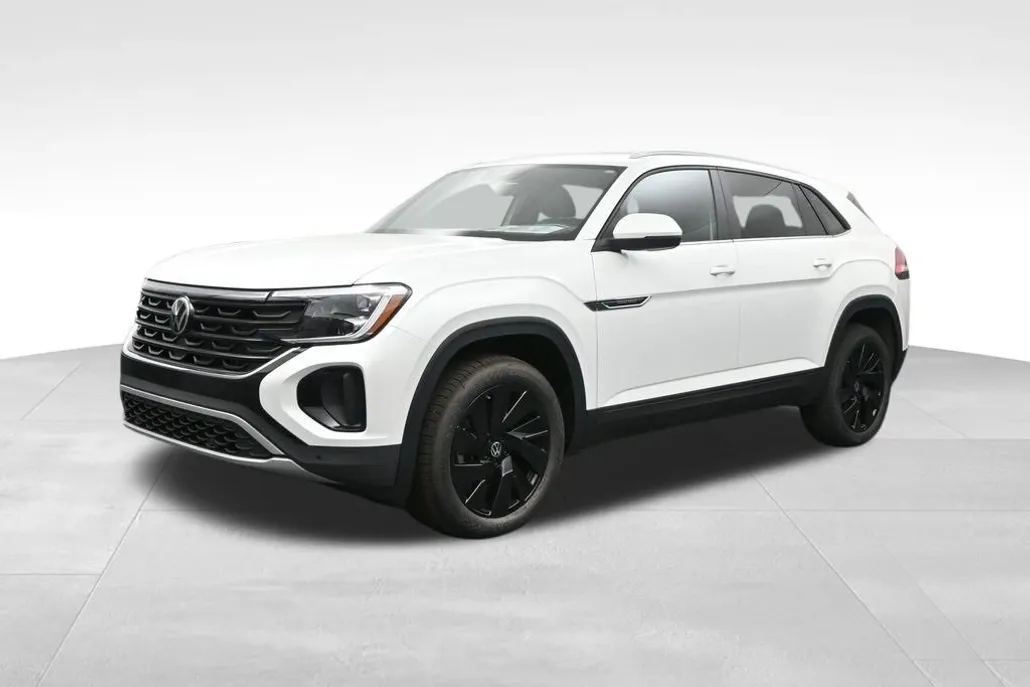 2026 Volkswagen Atlas Cross Sport SE Technology photo 1