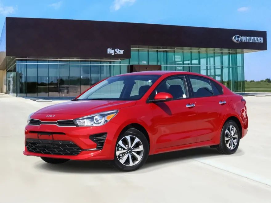 2022 Kia Rio S photo 1