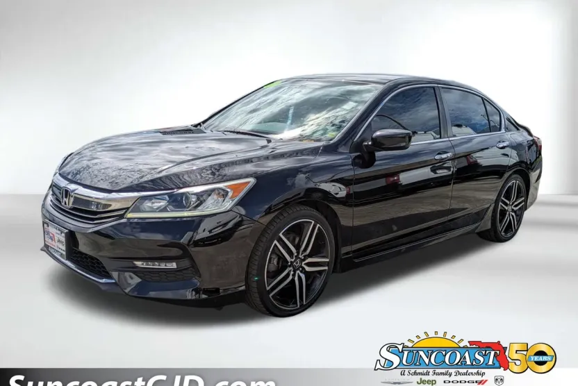 2017 Honda Accord Sport photo 1