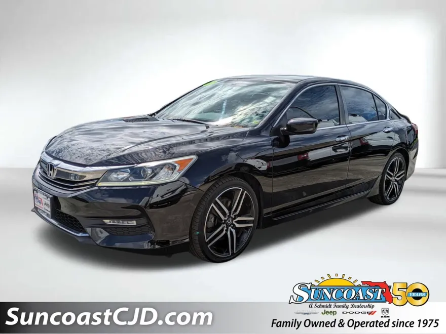 2017 Honda Accord Sport photo 1