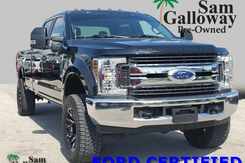2019 Ford F-350 XL photo 1