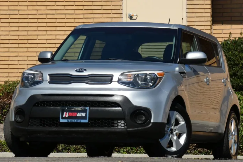2018 Kia Soul Base photo 1