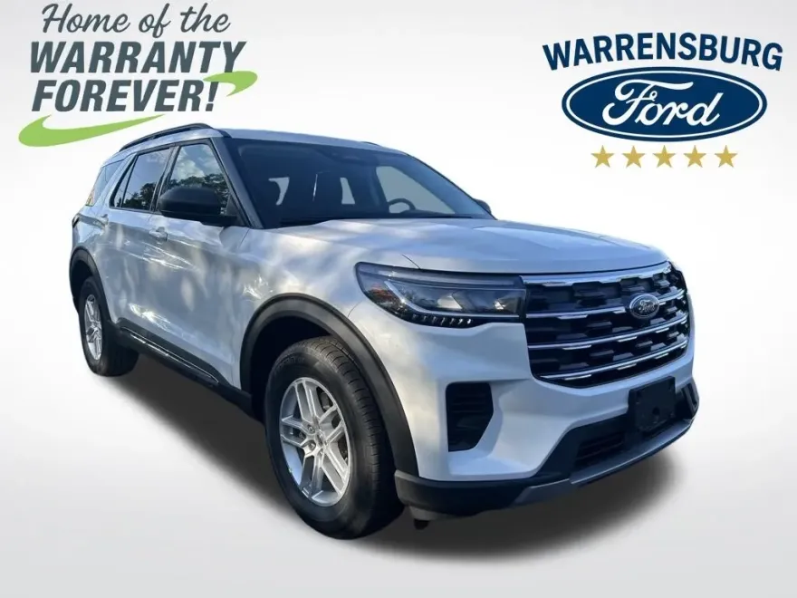 2025 Ford Explorer photo 1