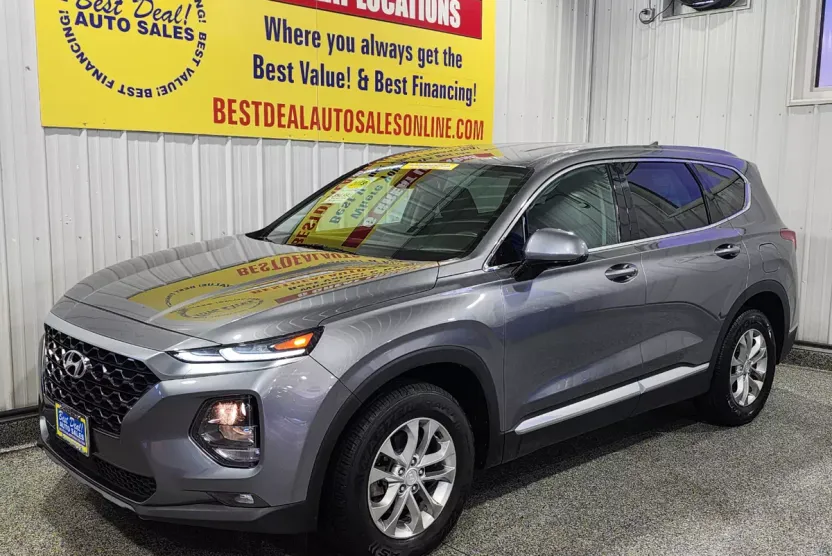 2019 Hyundai Santa Fe SEL photo 1