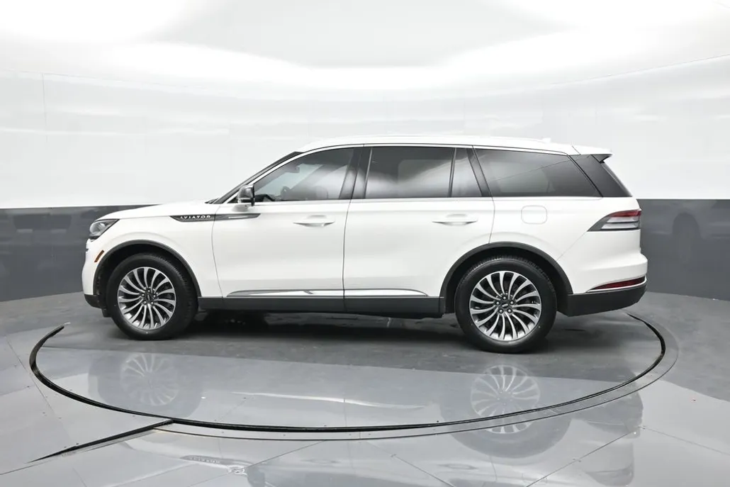 2020 Lincoln Aviator Reserve photo 1