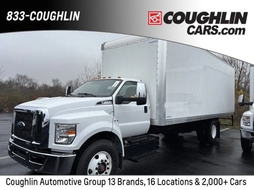 2024 Ford F-650 photo 1