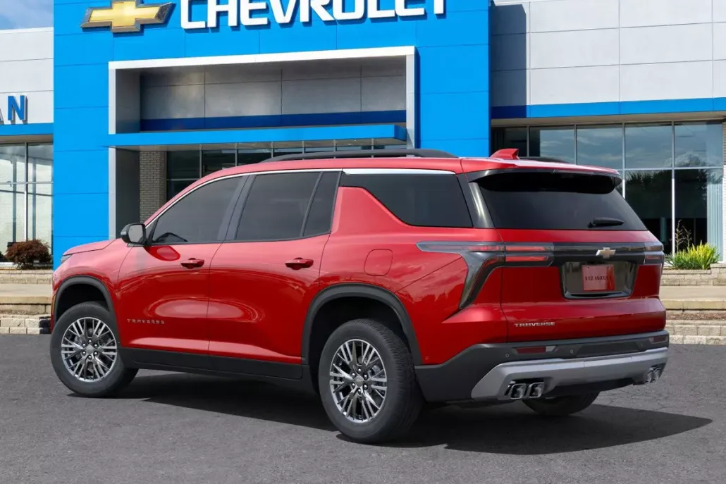 2025 Chevrolet Traverse photo 1