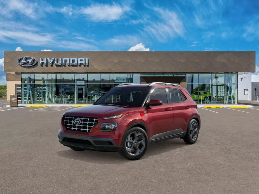 2025 Hyundai Venue SEL photo 1