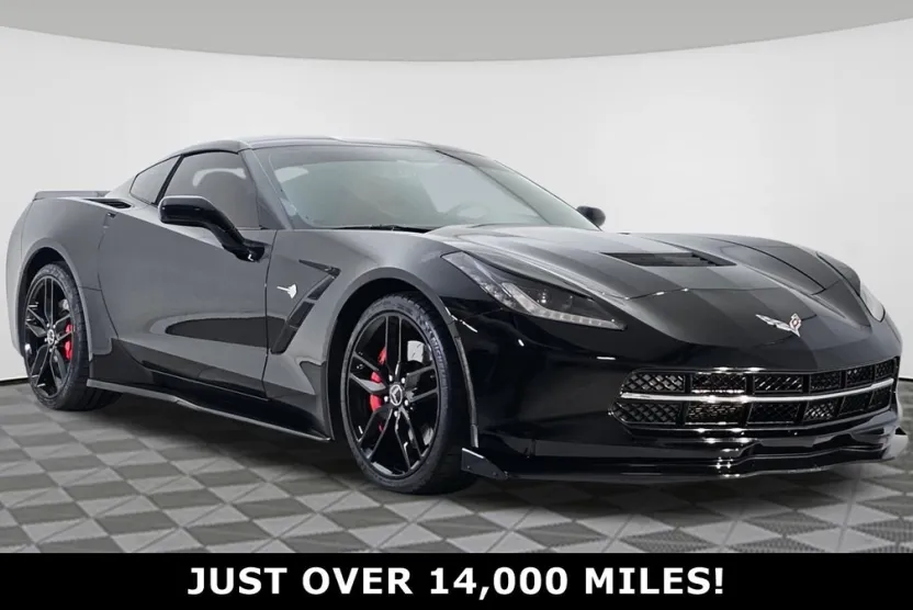 2014 Chevrolet Corvette Stingray Z51 2LT photo 1